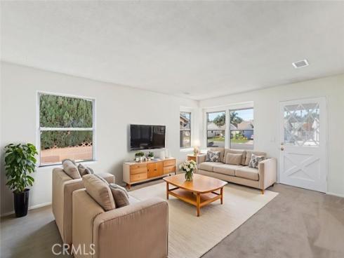 7500  El Chino   Circle, Buena Park, CA