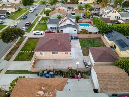 8133  Canterbury  , Buena Park, CA