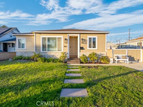 8133  Canterbury  , Buena Park, CA