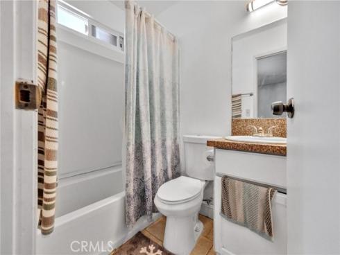 6601  Naomi  , Buena Park, CA