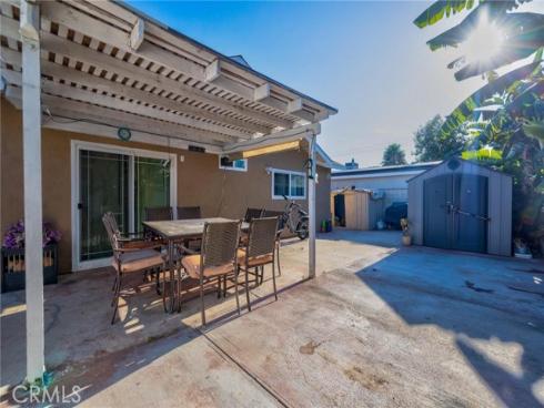 6601  Naomi  , Buena Park, CA