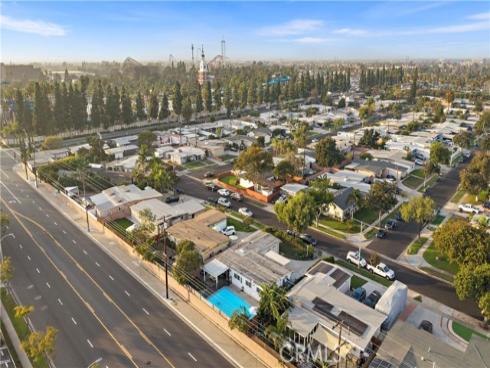 8098  Lime   Circle, Buena Park, CA