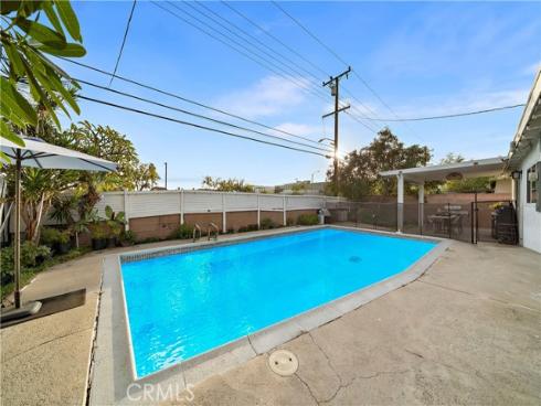 8098  Lime   Circle, Buena Park, CA