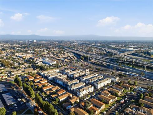 8887  Orangethorpe  , Buena Park, CA