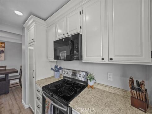 8213  Woodland  40 , Buena Park, CA