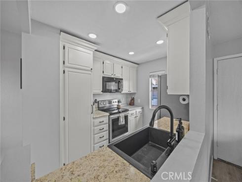 8213  Woodland  40 , Buena Park, CA