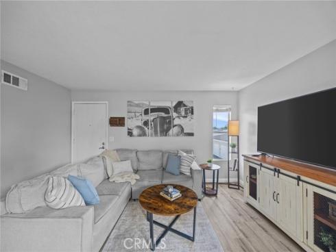 8213  Woodland  40 , Buena Park, CA