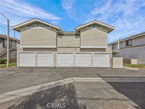 8213  Woodland  40 , Buena Park, CA