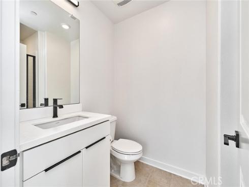 7410  Royal  , Buena Park, CA