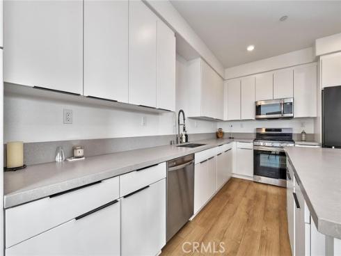 7410  Royal  , Buena Park, CA