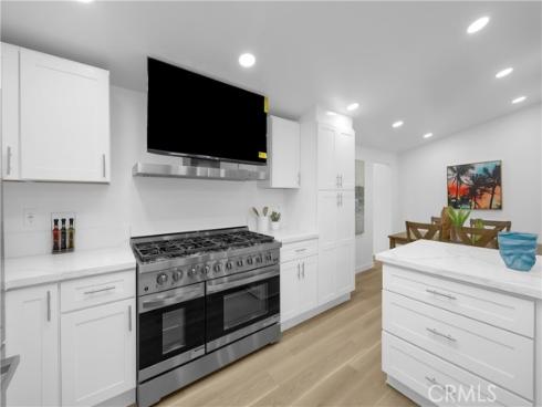 5884  Los Encinos  , Buena Park, CA