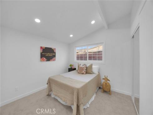 5884  Los Encinos  , Buena Park, CA