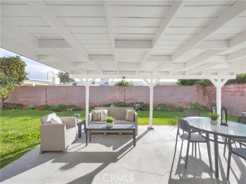 5884  Los Encinos  , Buena Park, CA