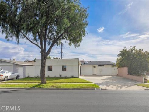 5884  Los Encinos  , Buena Park, CA