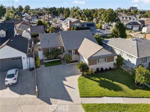 7581  Primrose  , Buena Park, CA