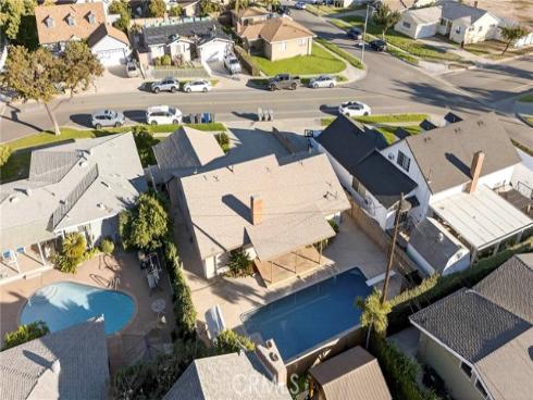 7581  Primrose  , Buena Park, CA