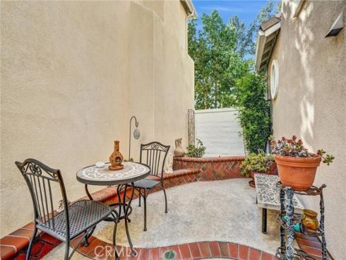 65  Windward   Way, Buena Park, CA