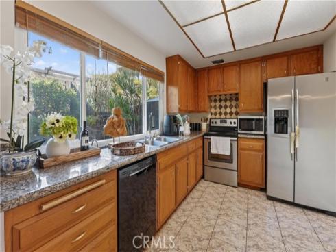 8237  Henshaw   Circle, Buena Park, CA