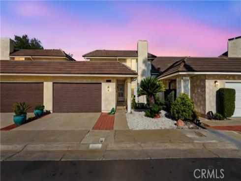 8237  Henshaw   Circle, Buena Park, CA