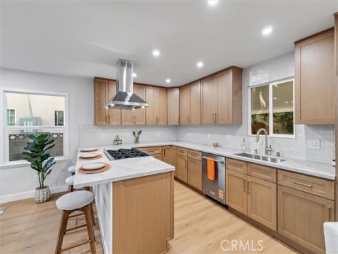 7560  El Escorial  , Buena Park, CA