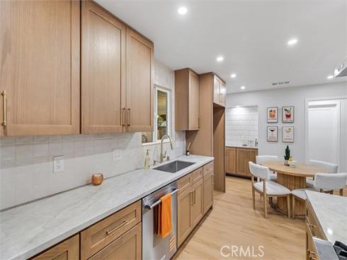 7560  El Escorial  , Buena Park, CA