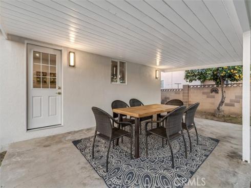 7560  El Escorial  , Buena Park, CA