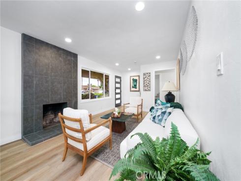 5826  Bolivia  , Buena Park, CA