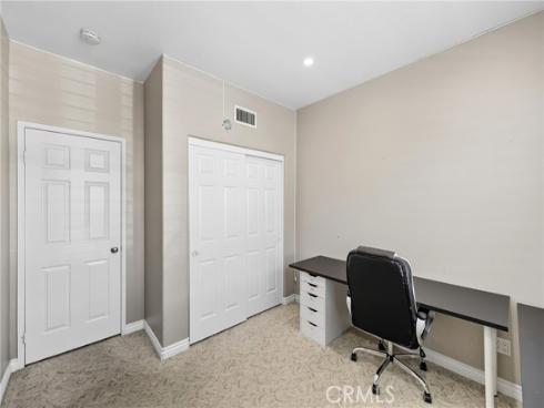 6528  University  , Buena Park, CA