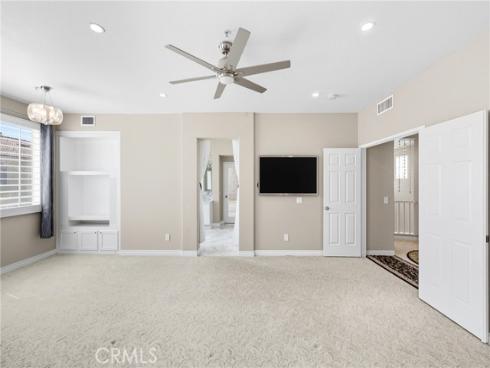 6528  University  , Buena Park, CA