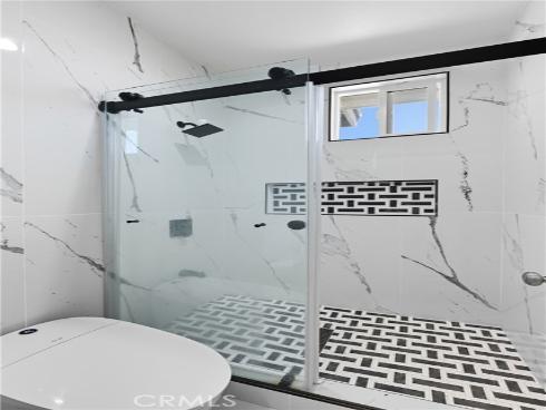 6528  University  , Buena Park, CA