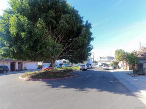 8195 Mammoth Cir , Buena Park, CA