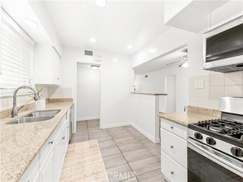 5041 Mccomber , Buena Park, CA