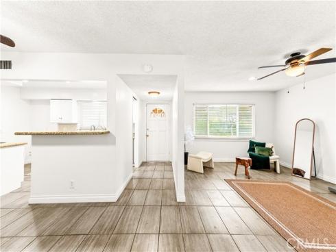 5041 Mccomber , Buena Park, CA