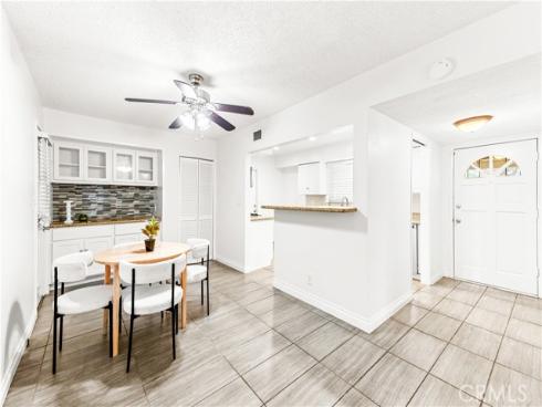 5041 Mccomber , Buena Park, CA