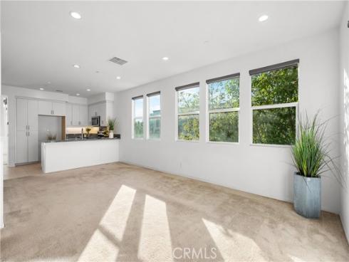 5700 Spring Street, Buena Park, CA