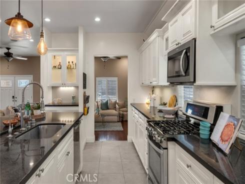 8399  San Capistrano  , Buena Park, CA