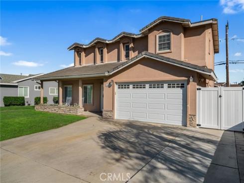 8399  San Capistrano  , Buena Park, CA
