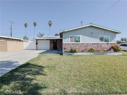 7586  El Prado  , Buena Park, CA
