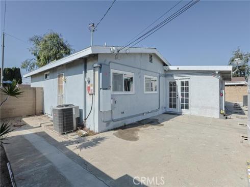 7586  El Prado  , Buena Park, CA