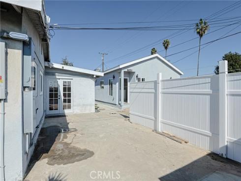 7586  El Prado  , Buena Park, CA