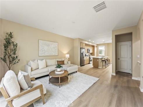 7047 Oregon St , Buena Park, CA