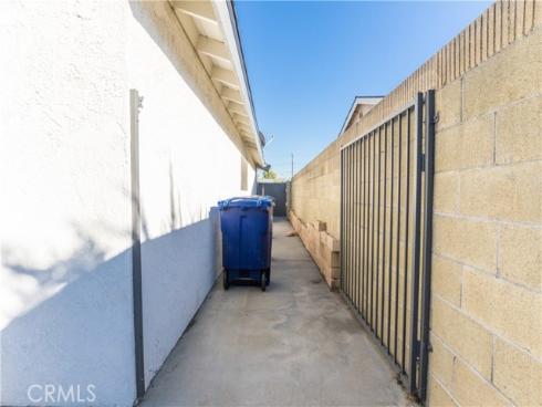 7425  Bradley   Drive, Buena Park, CA