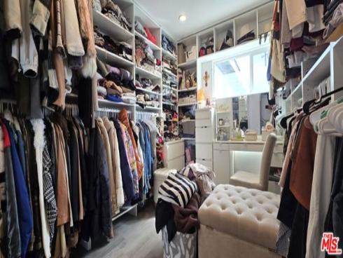 7442 Mcneil Way, Buena Park, CA