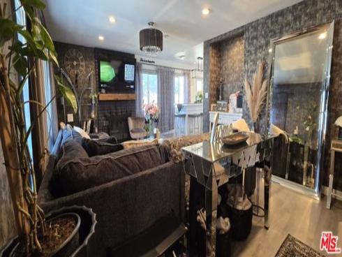 7442 Mcneil Way, Buena Park, CA