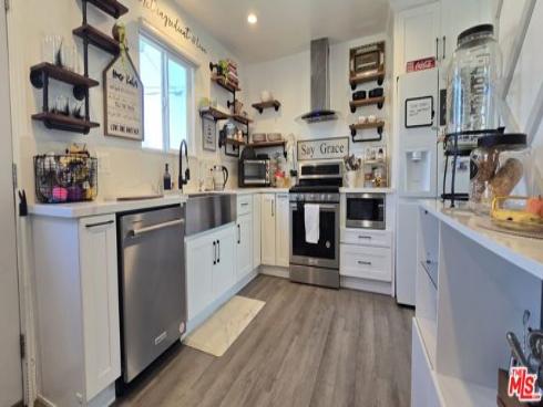 7442 Mcneil Way, Buena Park, CA