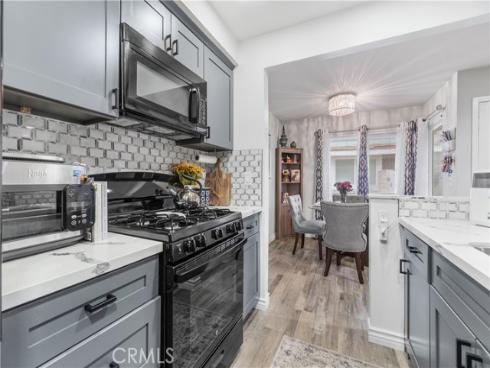 8072  Woodland  31  Drive, Buena Park, CA