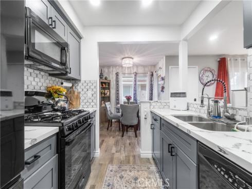 8072  Woodland  31  Drive, Buena Park, CA