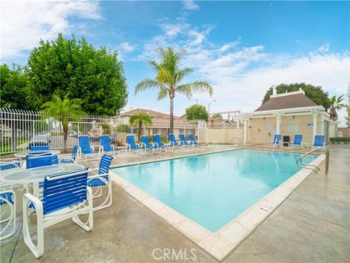 8072  Woodland  31  Drive, Buena Park, CA