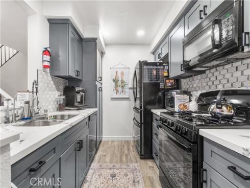 8072  Woodland  31  Drive, Buena Park, CA