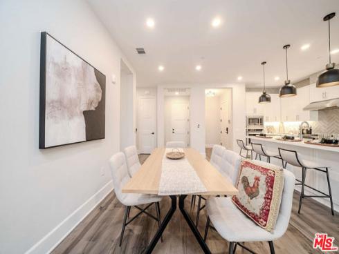 8900  Los Coyotes  130  Court, Buena Park, CA